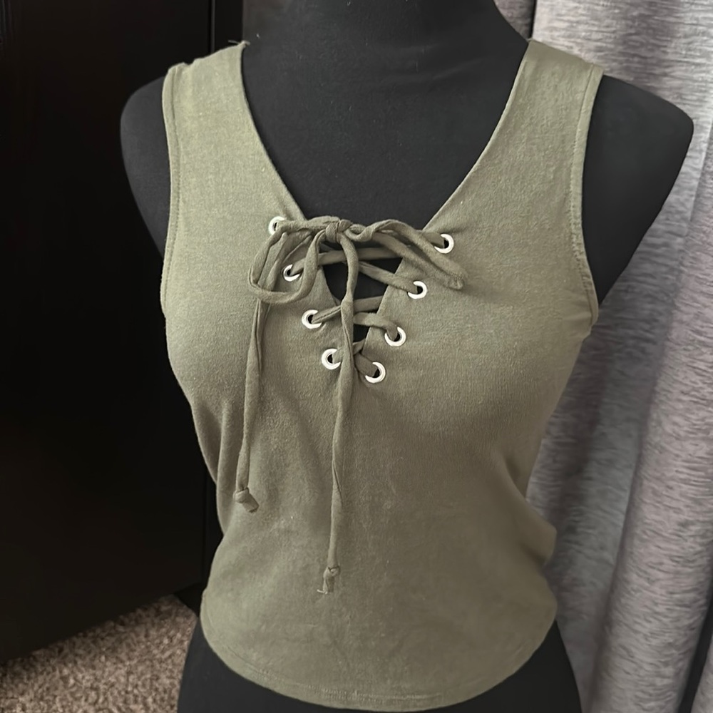 Heart & Hips tie tank top - L